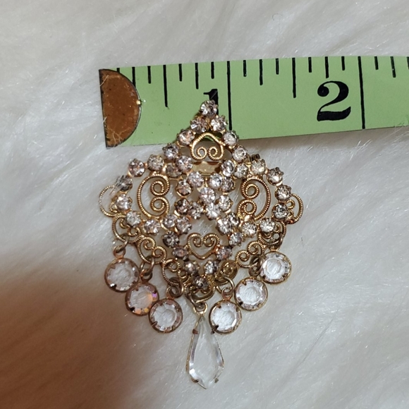 Vintage gold tone pin brooch - Picture 5 of 6